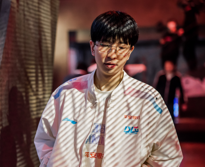 TSM绝杀BLG,Elk关键团战开团秒人激烈交锋半决赛,技惊四座的简单介绍 TSM绝杀BLG,Elk关键团战开团秒人激烈交锋半决赛,技惊四座的简单介绍