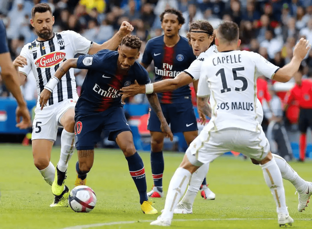 关于昂热主场不敌对手,遭遇联赛连败的信息 关于昂热主场不敌对手,遭遇联赛连败的信息