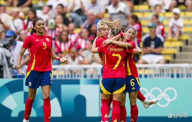 尼日利亚女足队成功挺进八强 尼日利亚女足队成功挺进八强