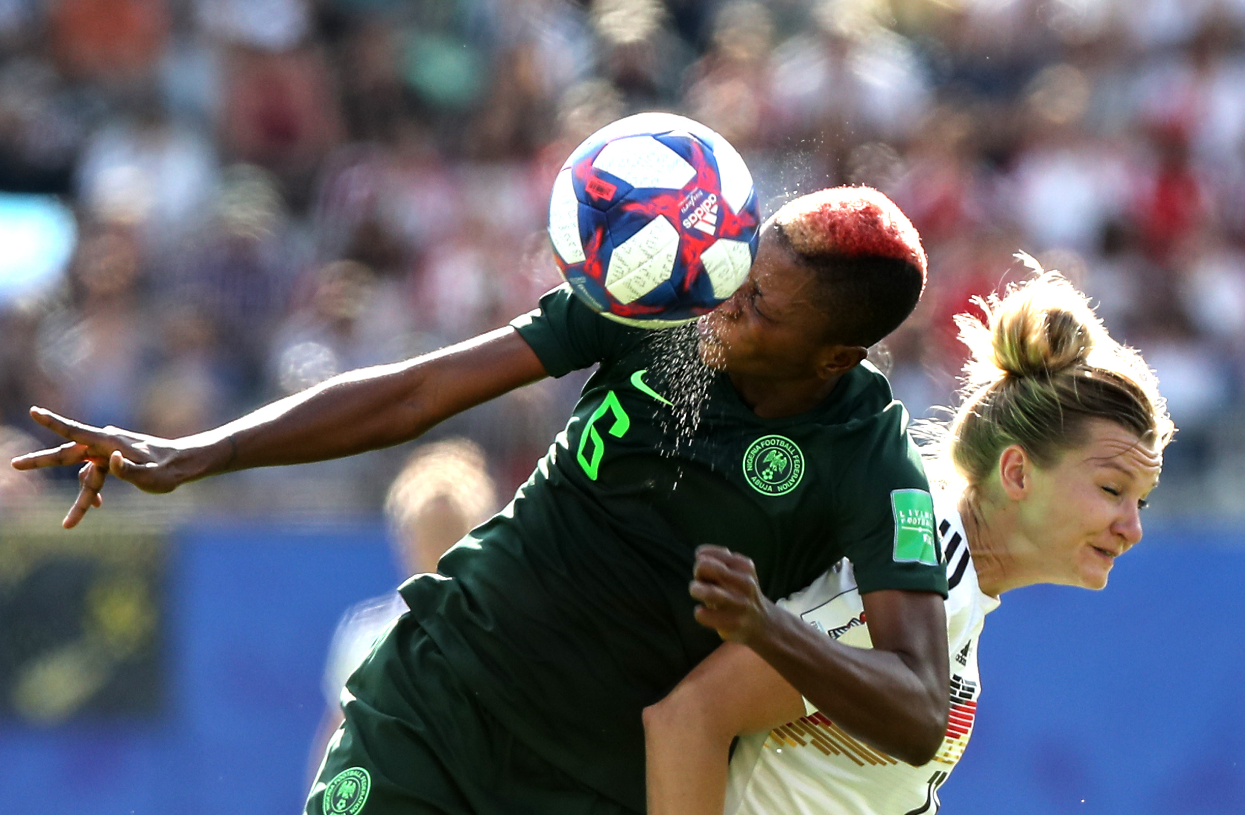 尼日利亚女足队成功挺进八强 尼日利亚女足队成功挺进八强