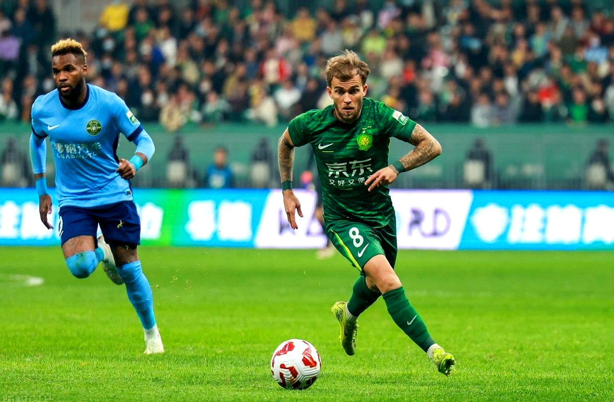 比赛中球员们表现出超乎寻常的毅力 比赛中球员们表现出超乎寻常的毅力