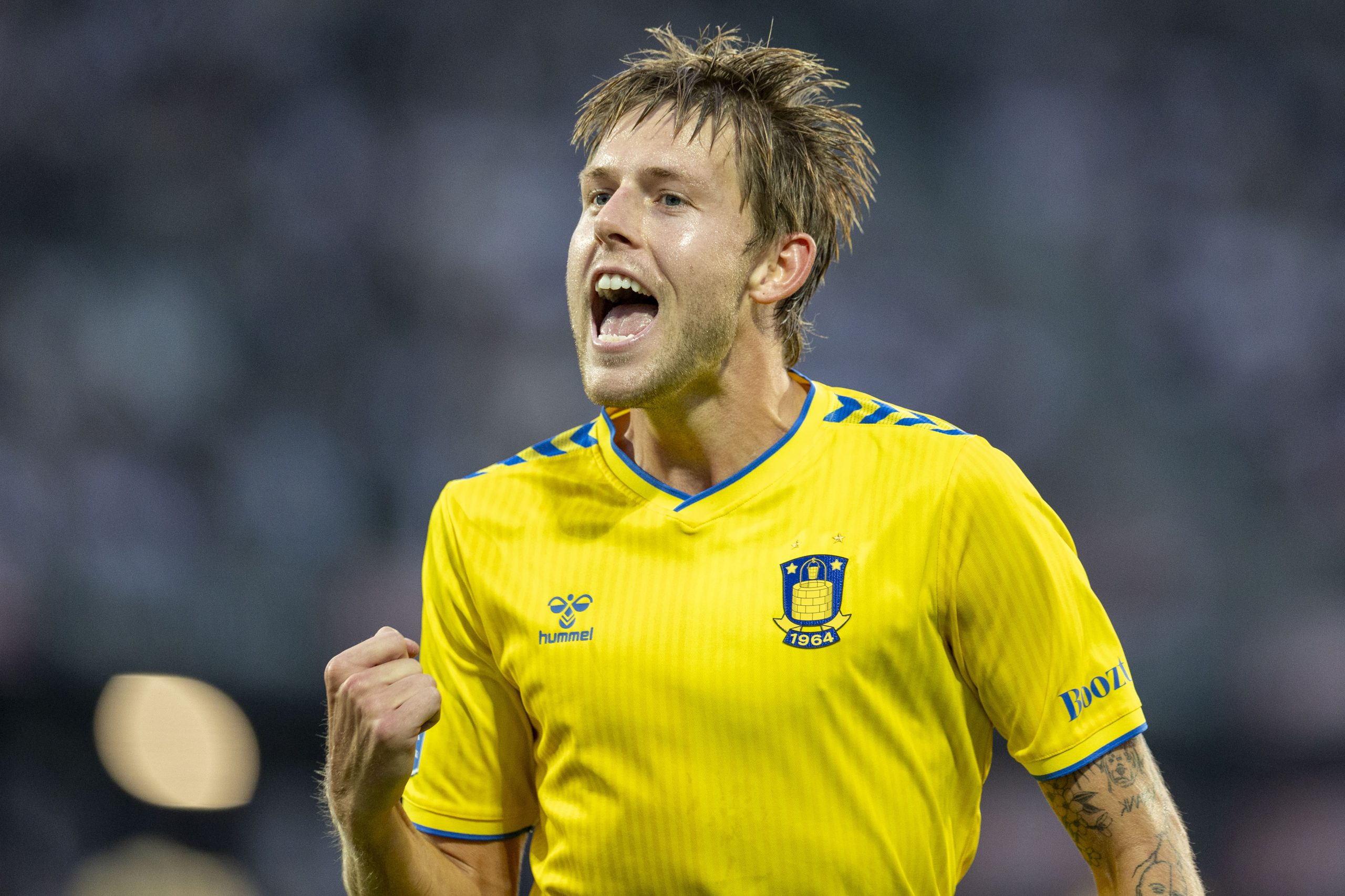 丹麦绝杀奥地利，晋级16强赛事