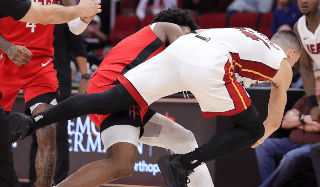 开云体育app-关于热火士气高昂迎战魔术，强势挑战对手的信息