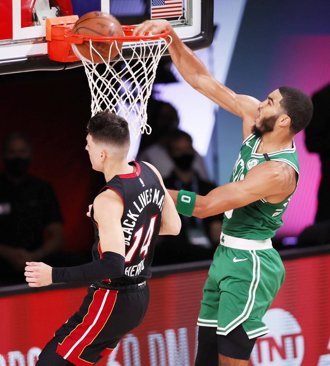 热火队换帅重组,球队士气大振 热火队换帅重组,球队士气大振