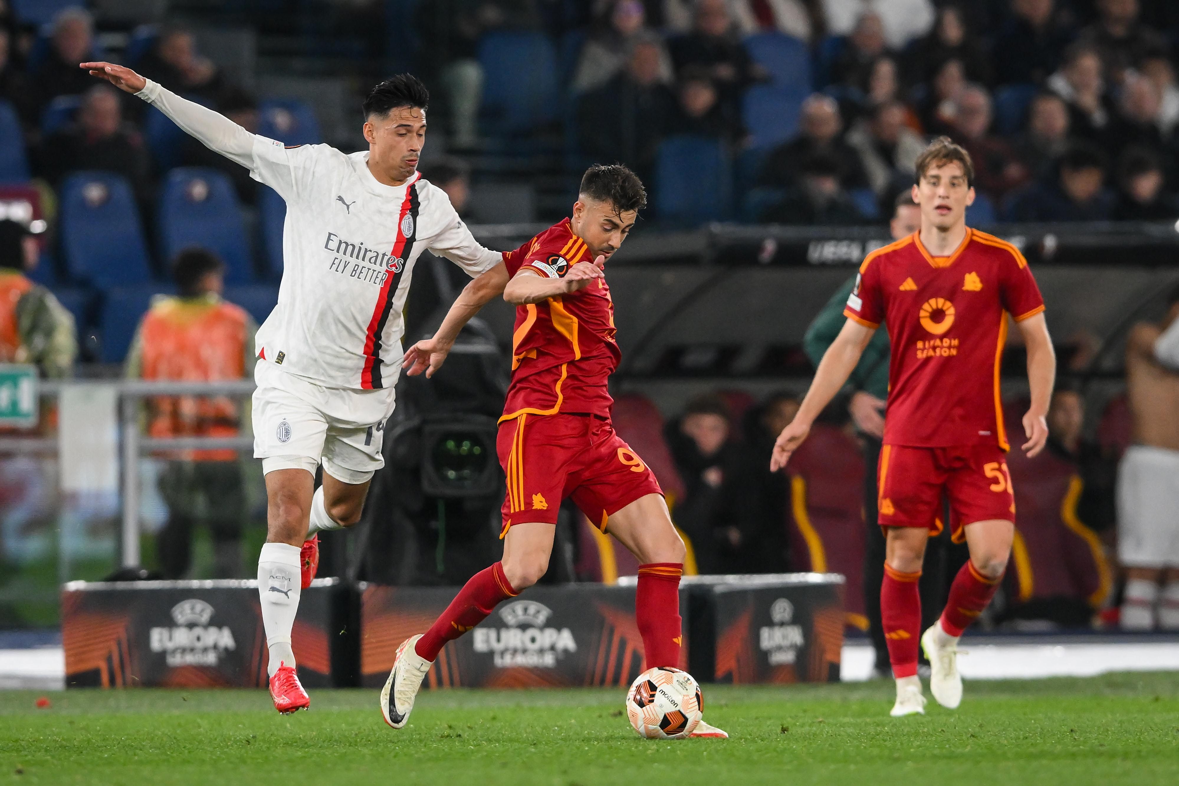 开云体育官网-米兰再次演绎传奇，取得比赛胜利