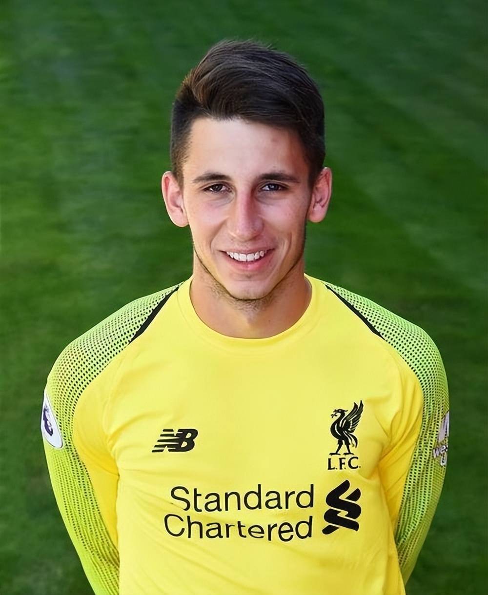 波兰完胜阿根廷，迪马利亚完成帽子戏法的简单介绍