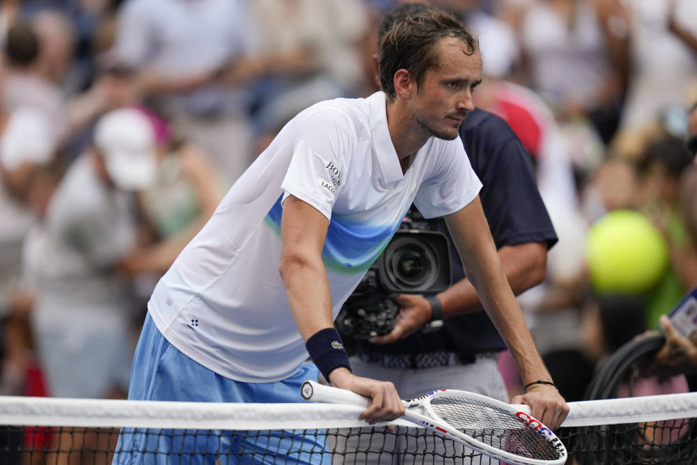 戴维斯杯力克澳网，梅德韦杰夫高光表现的简单介绍